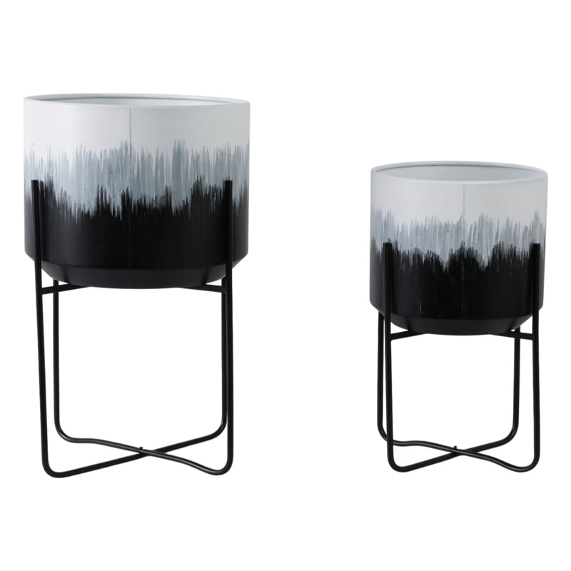 s-2-19-23-brush-strokes-metal-planters-on-stands-4
