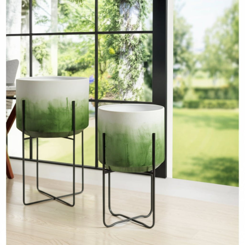 s-2-19-23-gradient-metal-planters-on-stands-gree-10