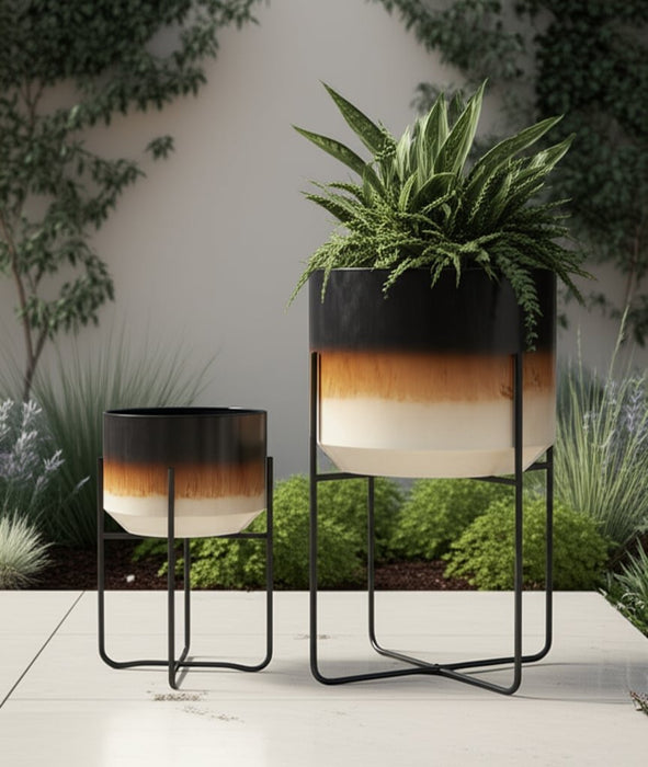 s-2-19-23-ombre-metal-planters-on-stands-brown-k-9