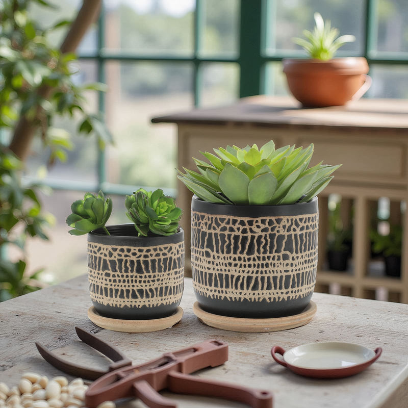 s-2-5-6-glazed-planter-w-saucer-black-11