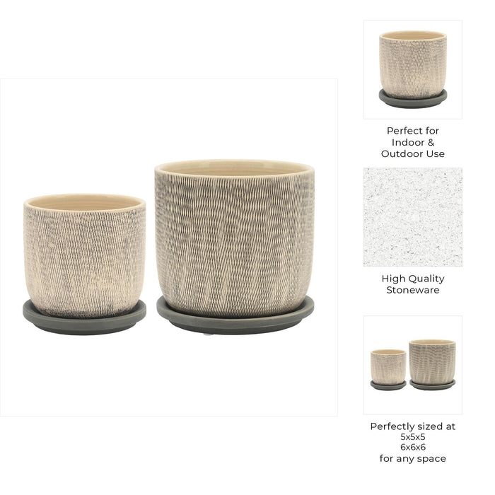 s-2-5-6-mesh-planter-w-saucer-gray-10