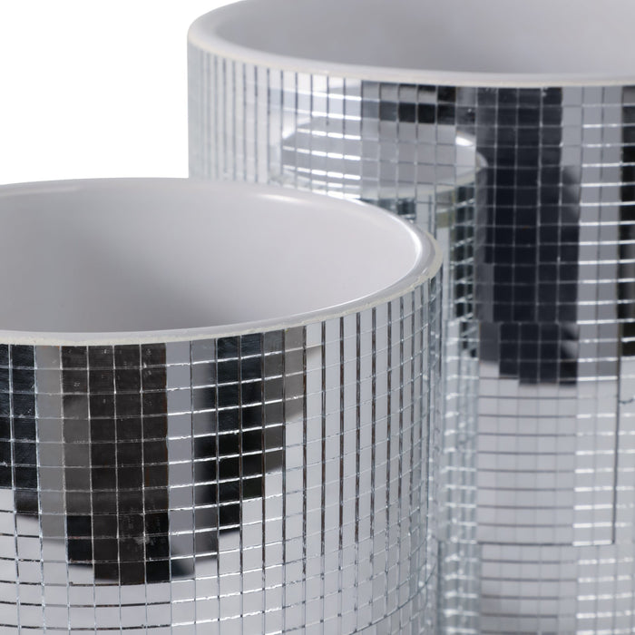 s-2-6-7-disco-planter-silver-5