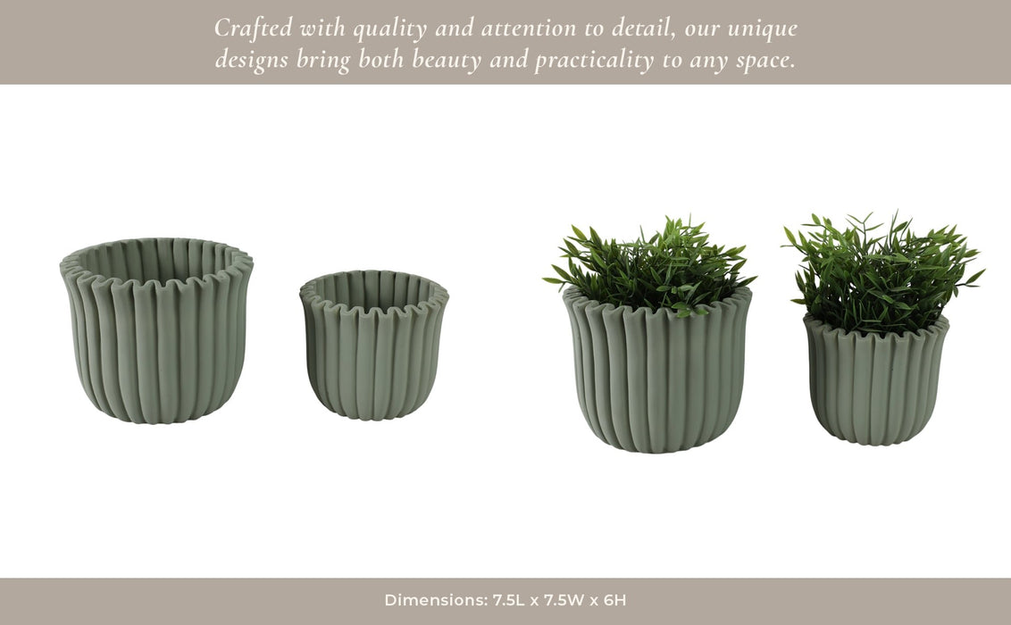 s-2-6-8-fluted-planters-sage-green-13