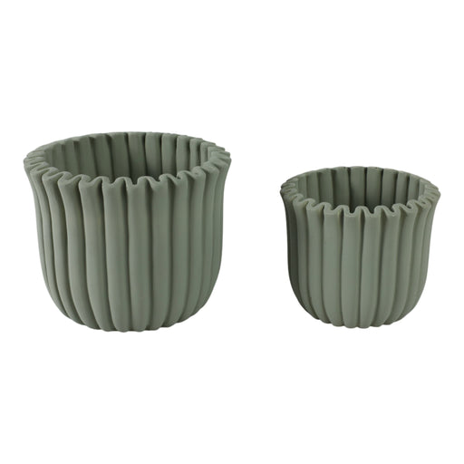 s-2-6-8-fluted-planters-sage-green-1