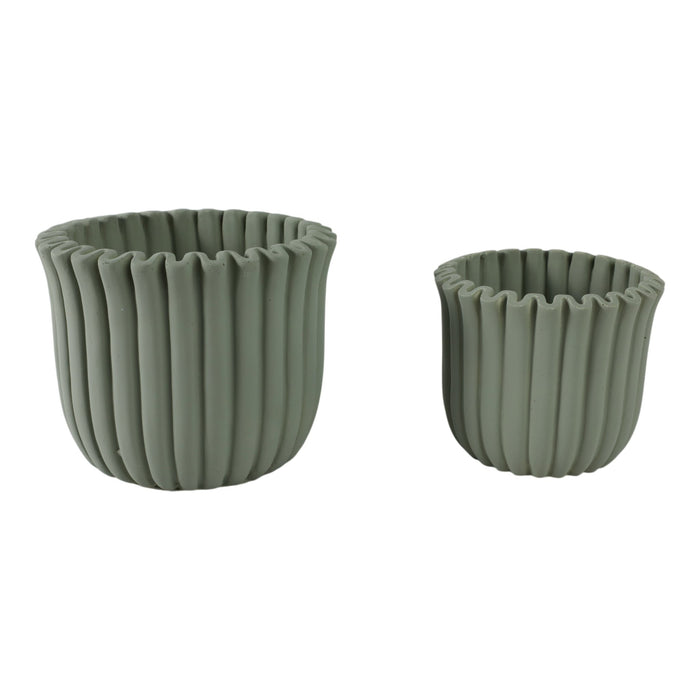 s-2-6-8-fluted-planters-sage-green-3