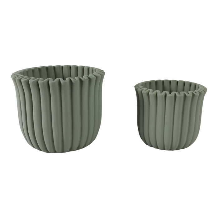s-2-6-8-fluted-planters-sage-green-4