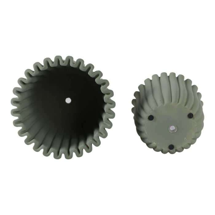 s-2-6-8-fluted-planters-sage-green-7