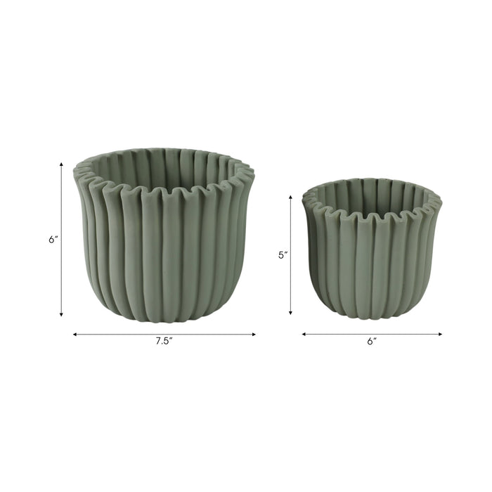 s-2-6-8-fluted-planters-sage-green-9