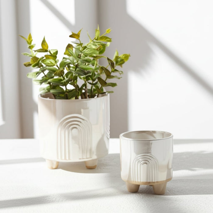 s-2-6-8-iridescent-bravais-footed-planters-ivory-11