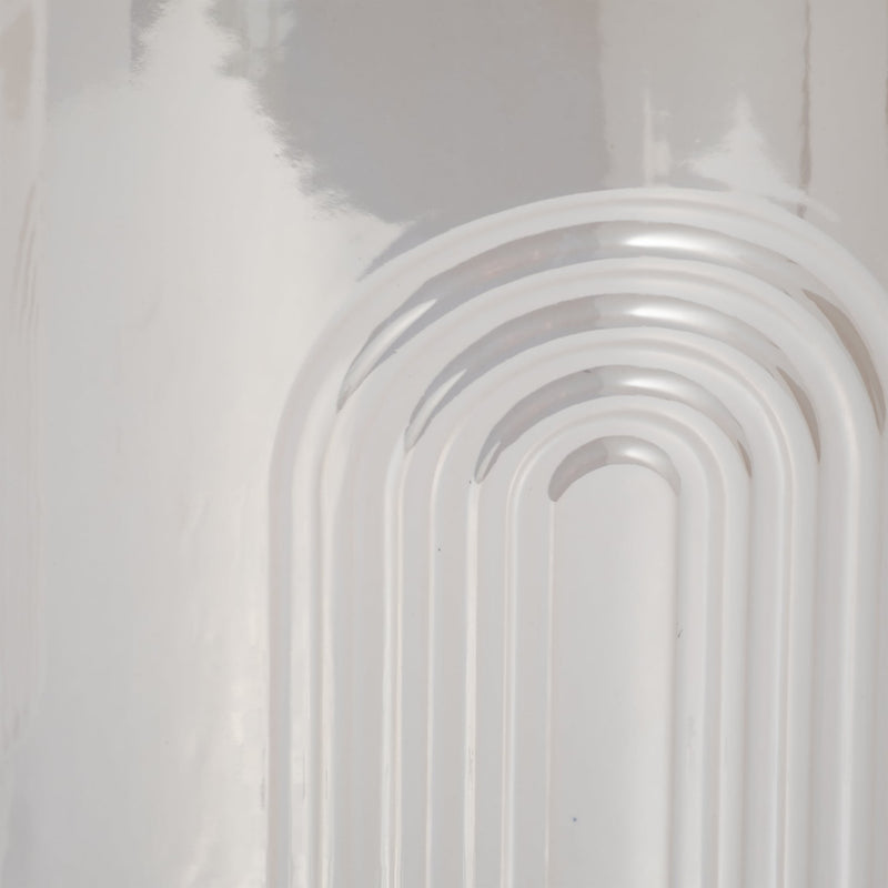 s-2-6-8-iridescent-bravais-footed-planters-ivory-5