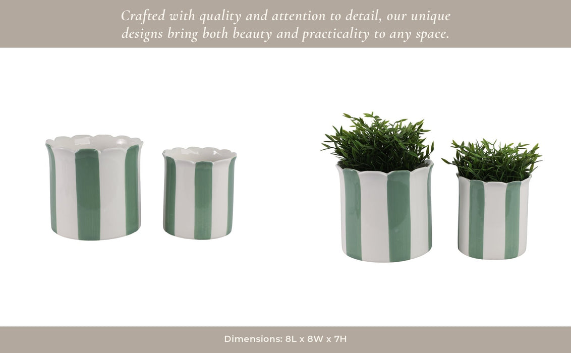 s-2-6-8-striped-scallop-edge-planters-white-gn-13