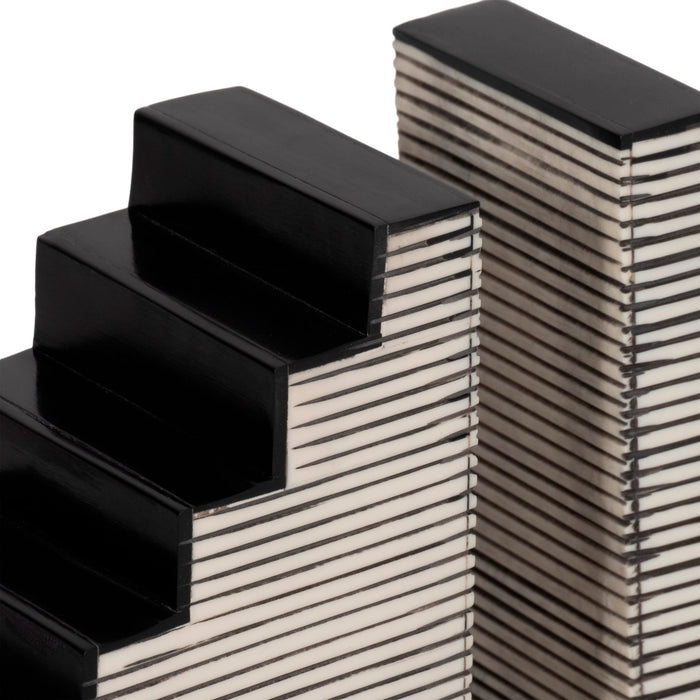 s-2-6-striped-steps-bookends-black-white-4