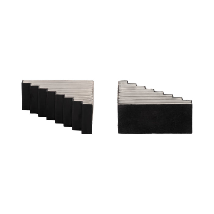 s-2-6-striped-steps-bookends-black-white-6