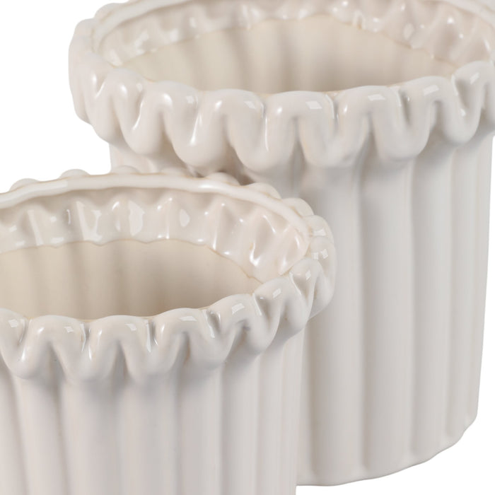s-2-7-9-fluted-planters-ivory-4