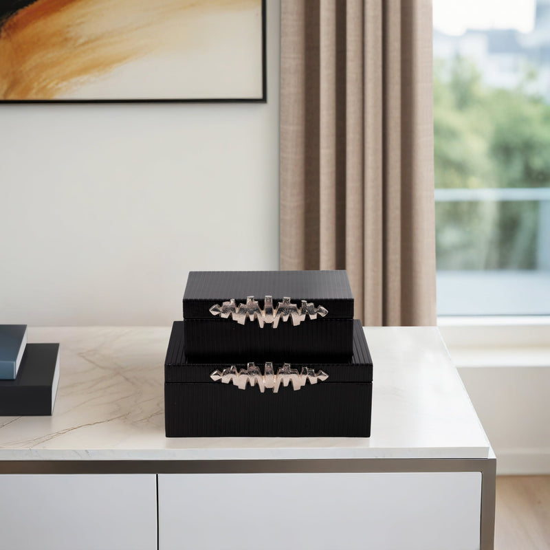 s-2-9-11-boxes-with-lines-silver-handle-black-10