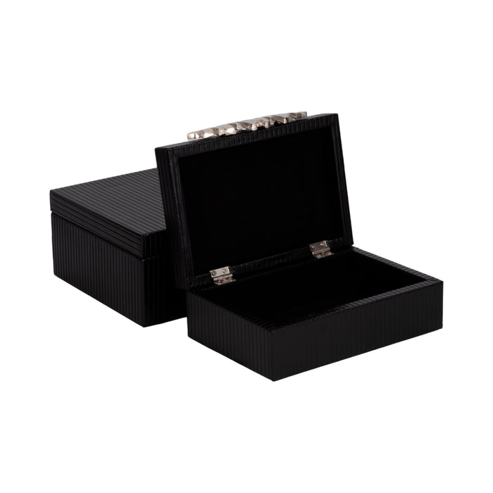 s-2-9-11-boxes-with-lines-silver-handle-black-3