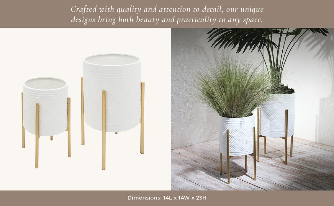 s-2-aztec-planter-on-metal-stand-white-gold-12