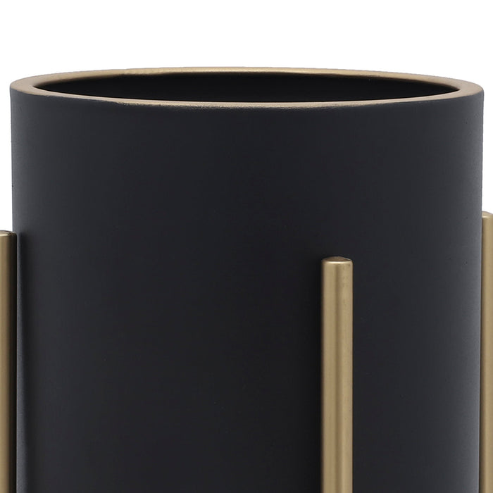 s-2-planter-on-metal-stand-black-gld-3