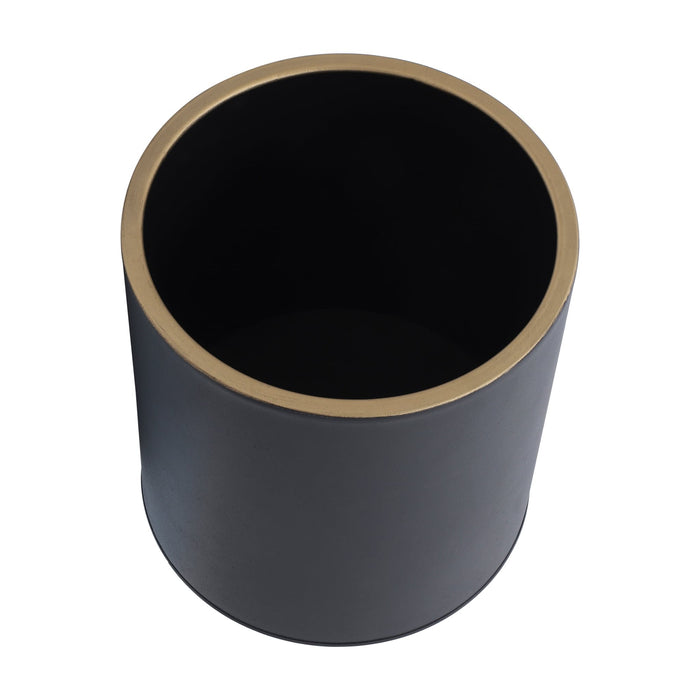s-2-planter-on-metal-stand-black-gld-5