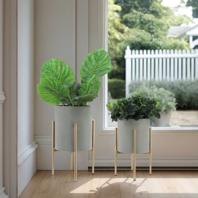 s-2-planter-on-metal-stand-putty-gld-11