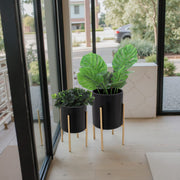s-2-textured-planter-on-metalstand-black-gld-8