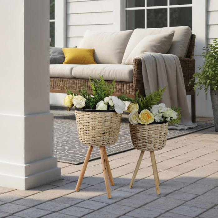 s-2-wicker-footed-planters-white-10