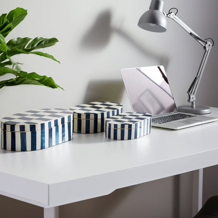 s-3-10-11-12-oval-checkered-boxes-white-blue-10