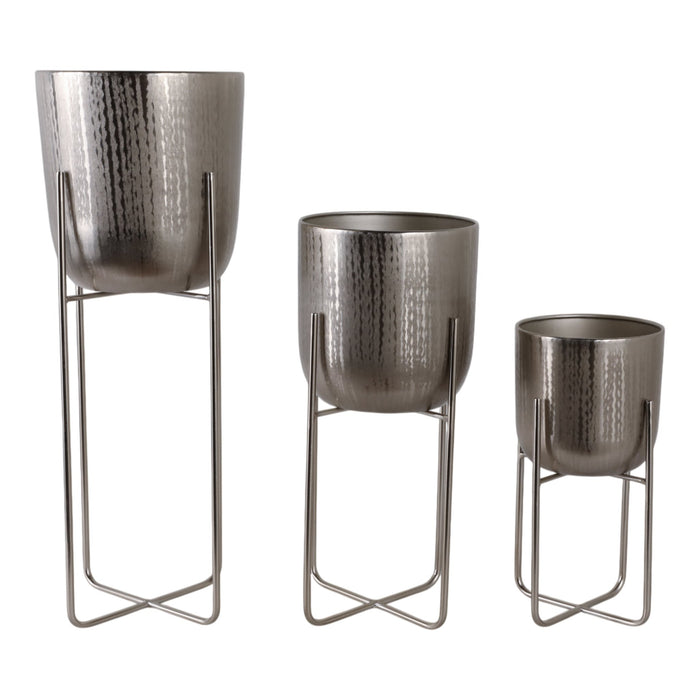 s-3-15-20-27-etched-metal-planter-on-stand-silve-4