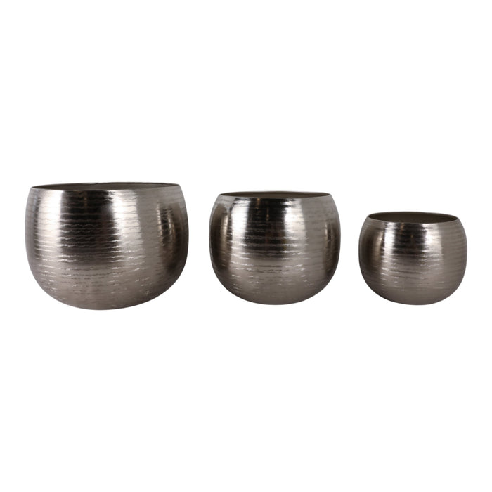 s-3-9-12-14-hammered-metal-planters-silver-2