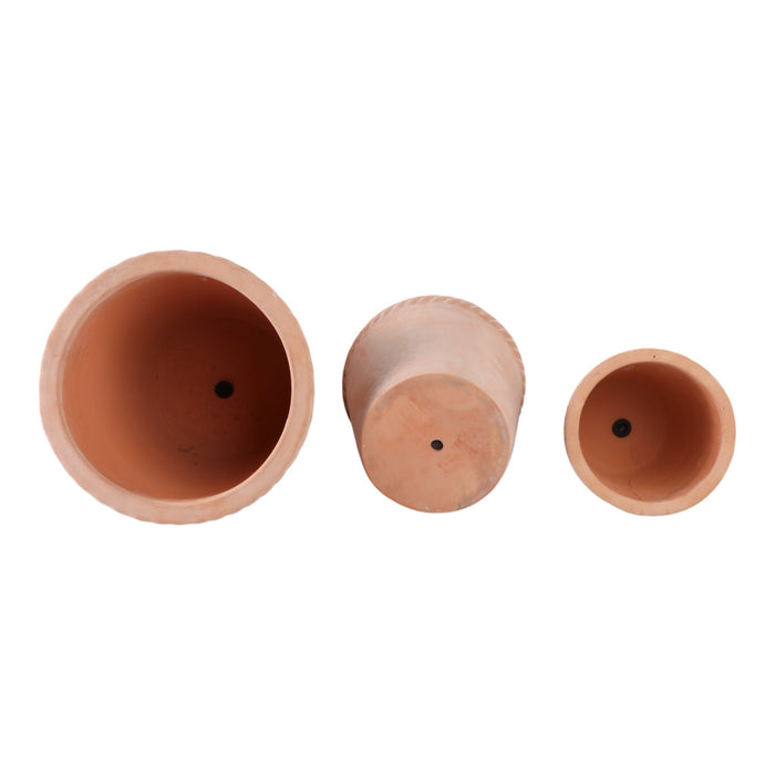 s-3-9-12-15-terracotta-planters-natural-6