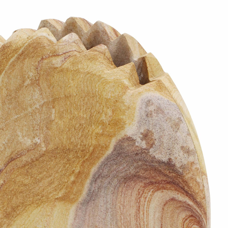saava-mantis-stone-vase-in-sandstone-4