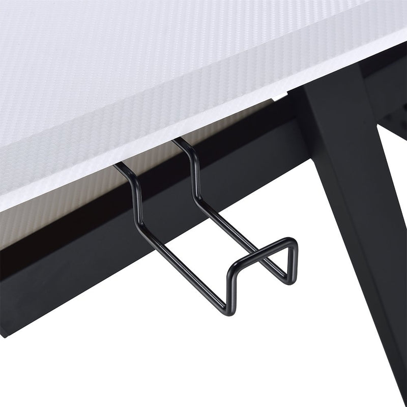 saida-white-music-desk-5