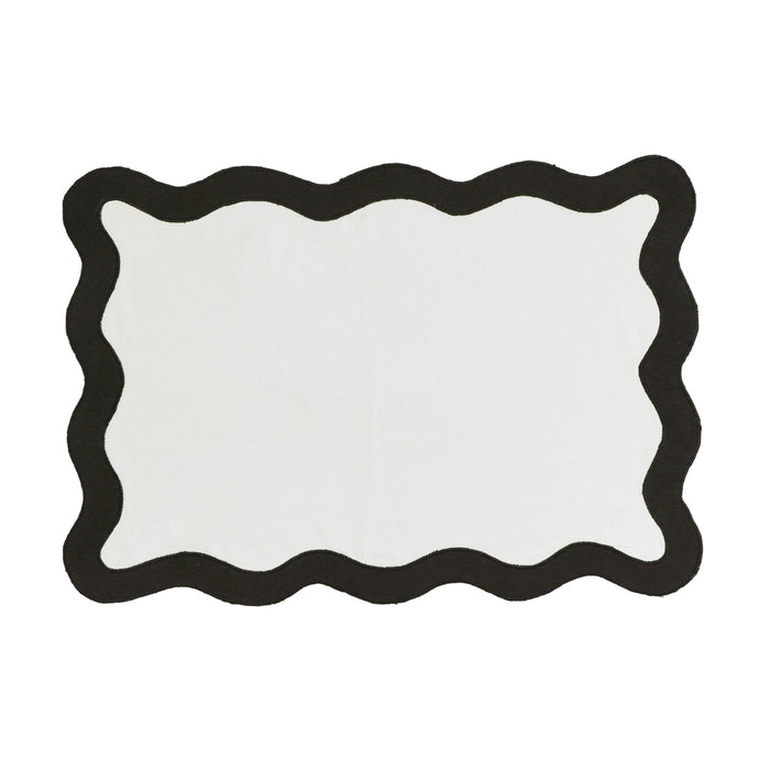 scalloped-edge-black-and-white-cotton-placemat-set-of-4-1
