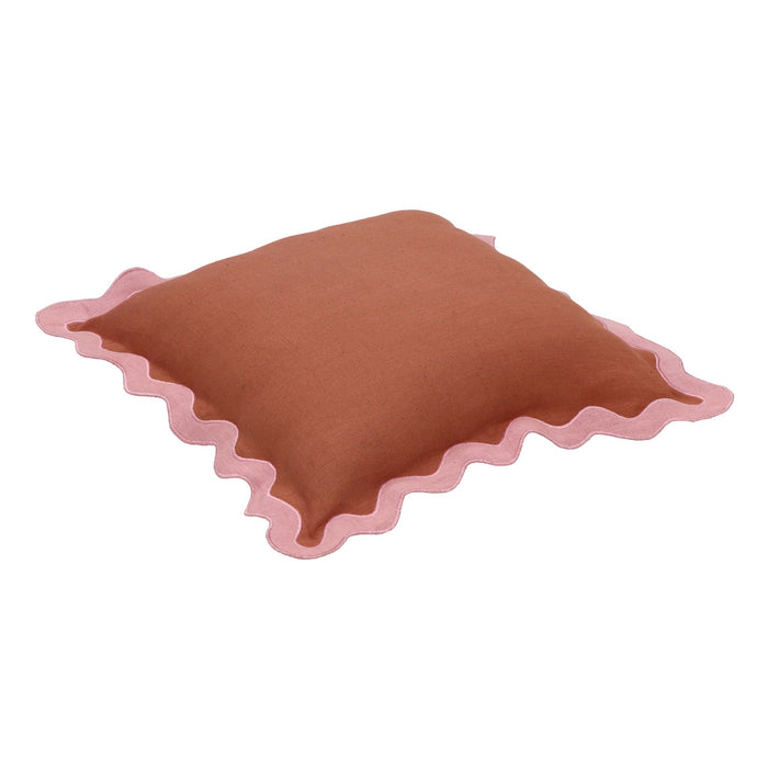 scalloped-edge-pink-and-terracotta-linen-throw-pillow-3