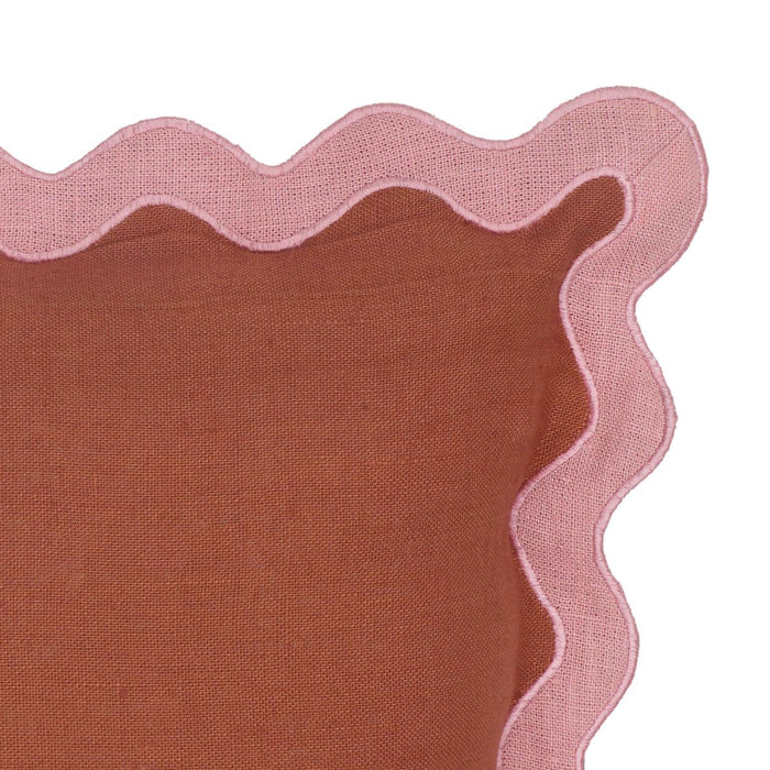 scalloped-edge-pink-and-terracotta-linen-throw-pillow-5