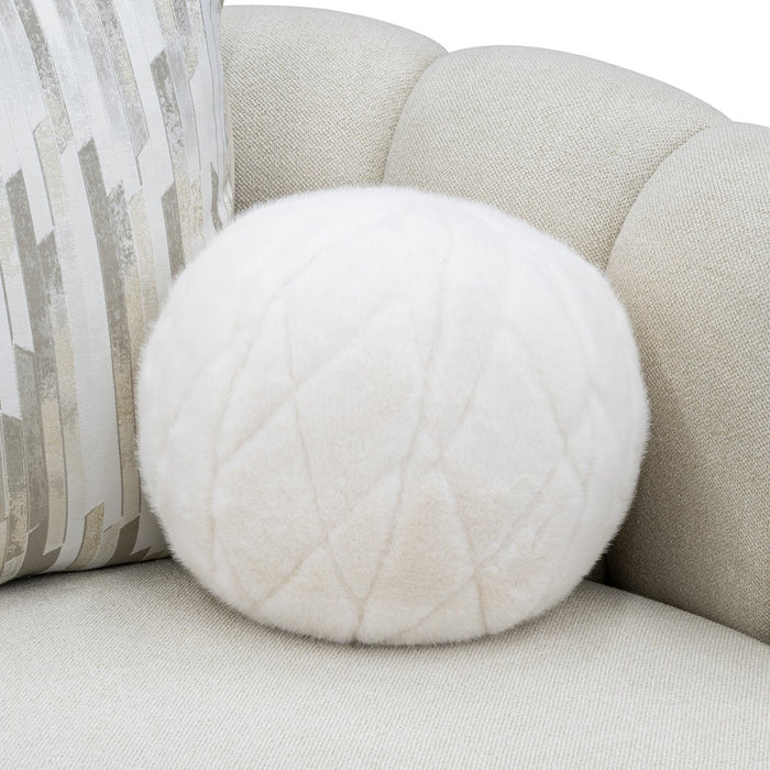 scotts-square-loveseat-cornsilk-light-champagne-9