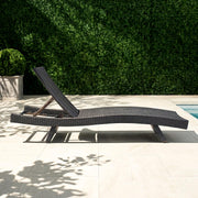 serene-outdoor-chaise-lounger-13