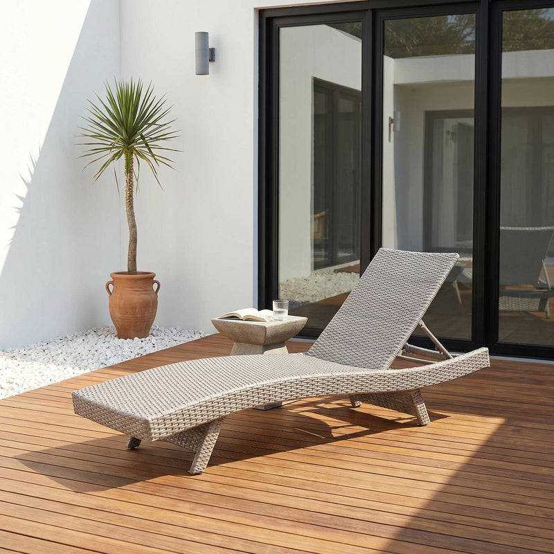 serene-outdoor-chaise-lounger-14