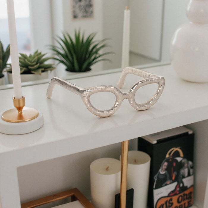 silver-glasses-sculpture-6