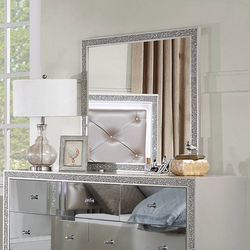 sliverfluff-mirrored-champagne-mirror-1