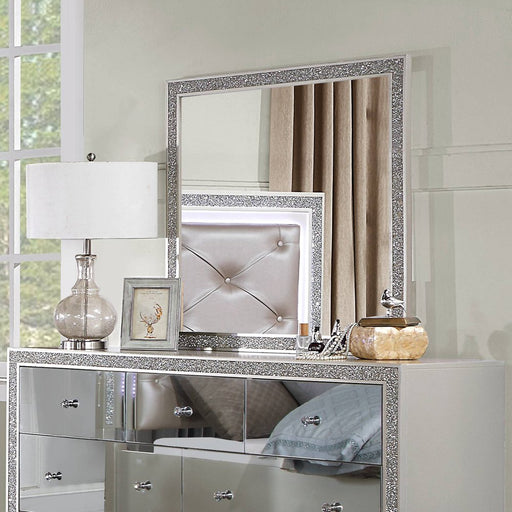 sliverfluff-mirrored-champagne-mirror-1