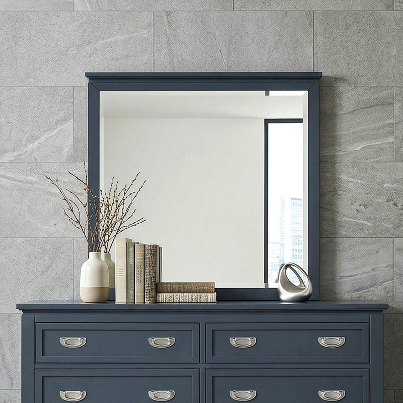 sloane-mirror-4