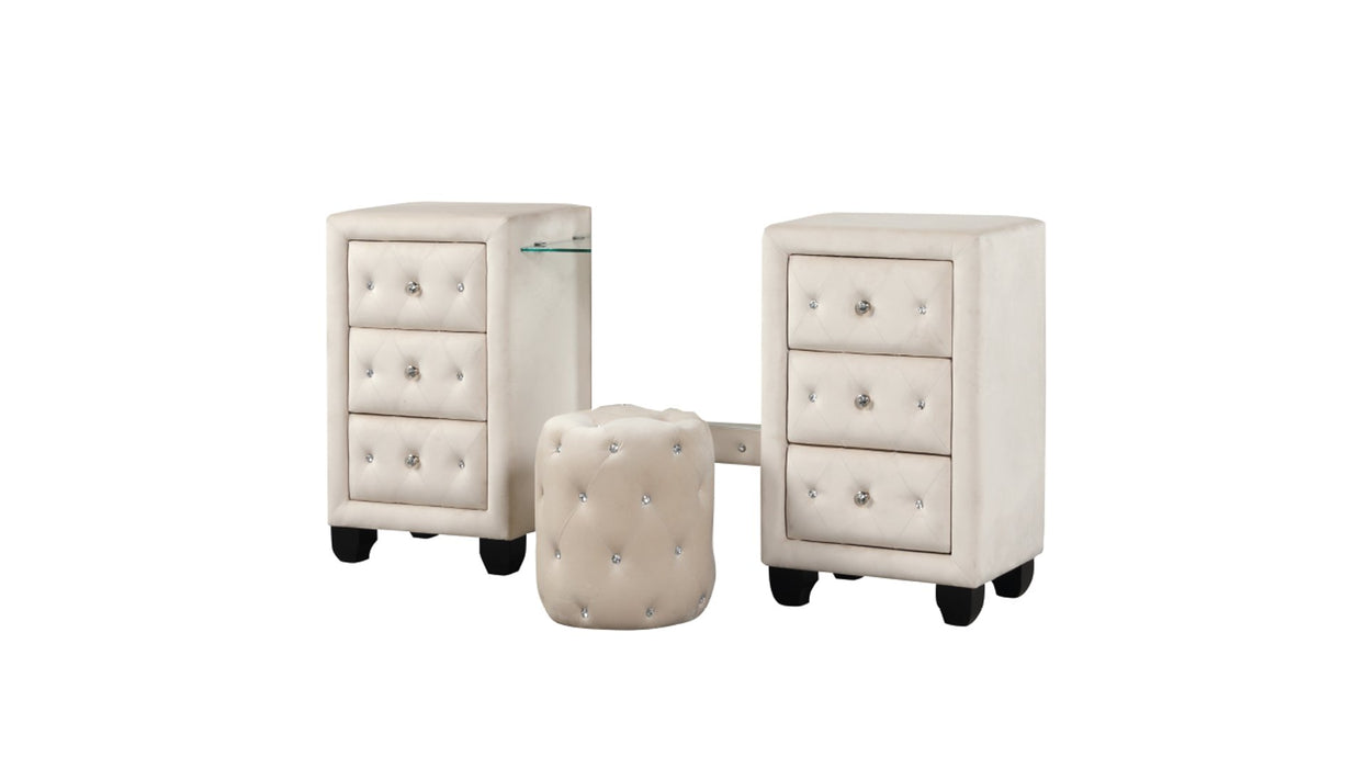 sophia-queen-vanity-5-cream-7