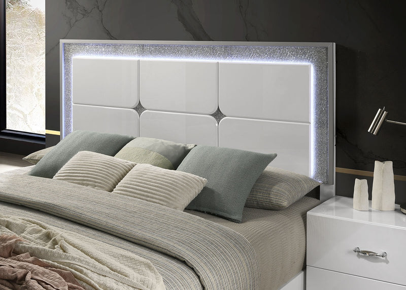stoholm-e-king-bed-white-3