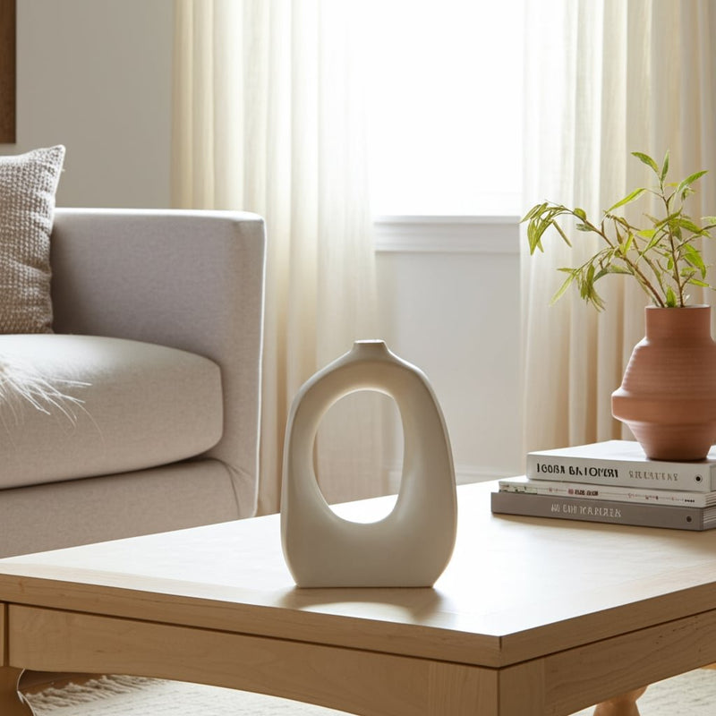 stoneware-11-curvy-cut-out-vase-cotton-12