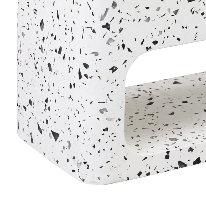 sunstone-indoor-or-outdoor-planter-in-terrazzo-concrete-4