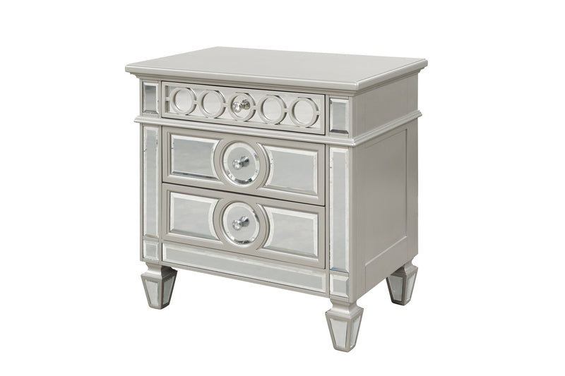 symphony-5-pc-king-bed-silver-16