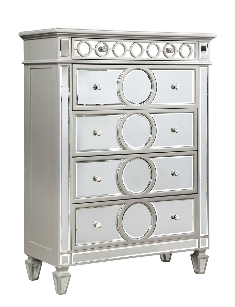 symphony-chest-silver-2