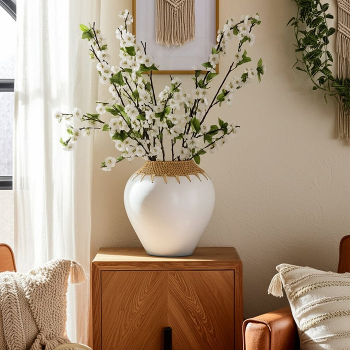 terracotta-10-h-vase-white-brown-12