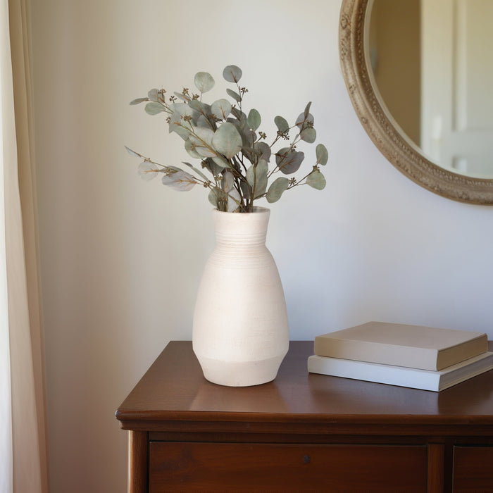 terracotta-15-vase-with-ring-at-neck-ivory-10